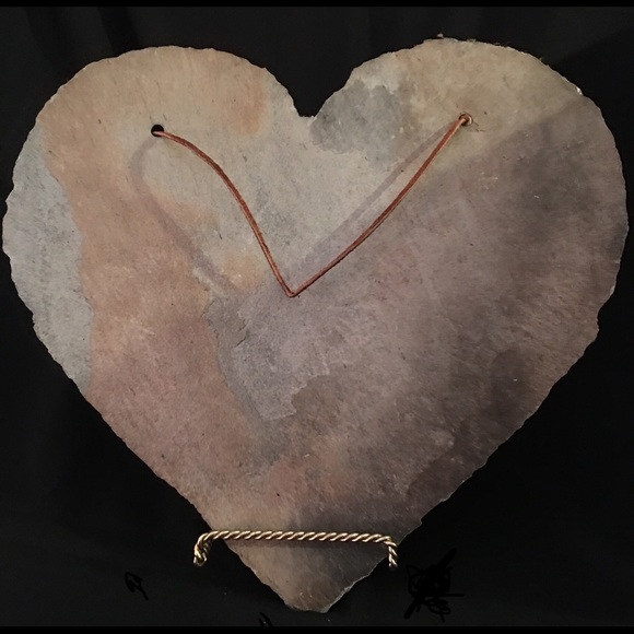 Handmade Slate Heart ‘Mother/Sons’ Sign - Picture 3 of 3
